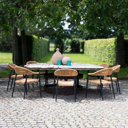 Bed and Breakfast Truyenhof Bree Esterno foto
